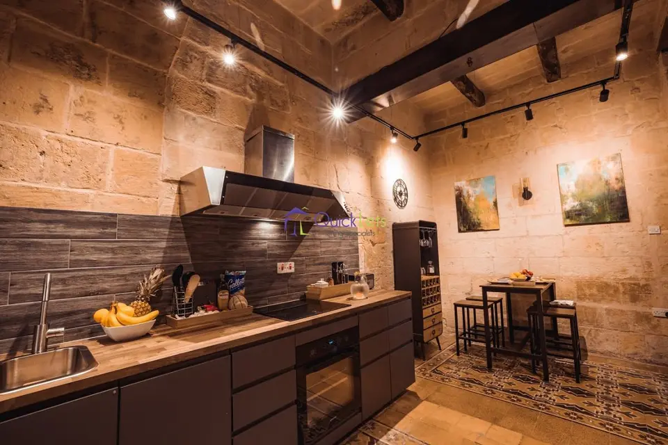3 bedroom House of Character to rent in Valletta
