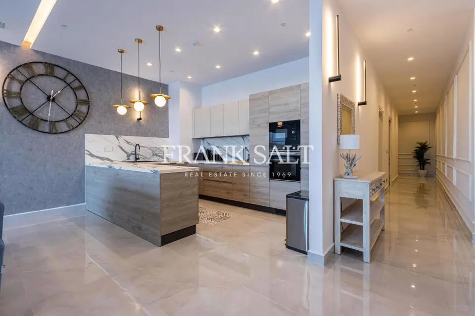 Sliema, Furnished Apartment