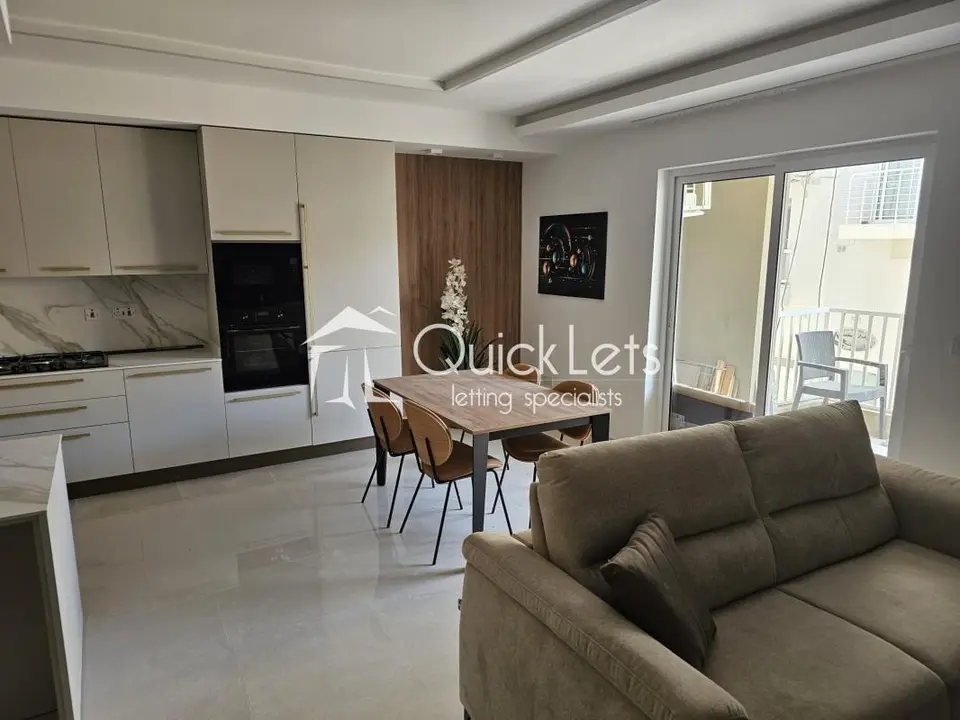 2 bedroom Apartment to rent in Marsaxlokk