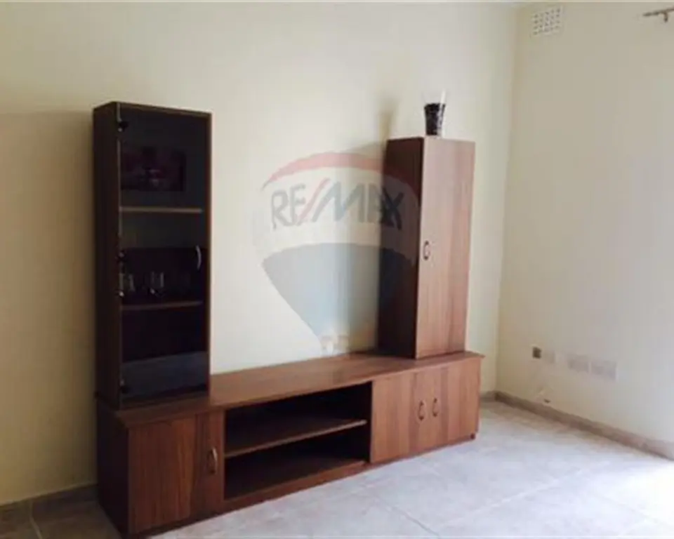 4 bedroom Apartment to rent in San Gwann