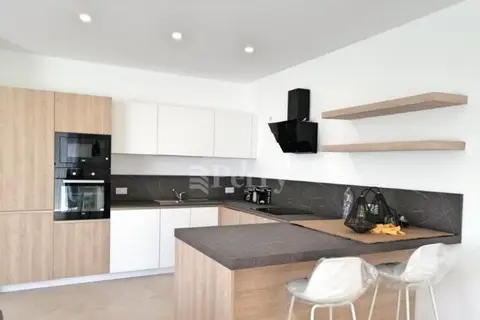 3 Bedroom Apartment To Rent in Swieqi