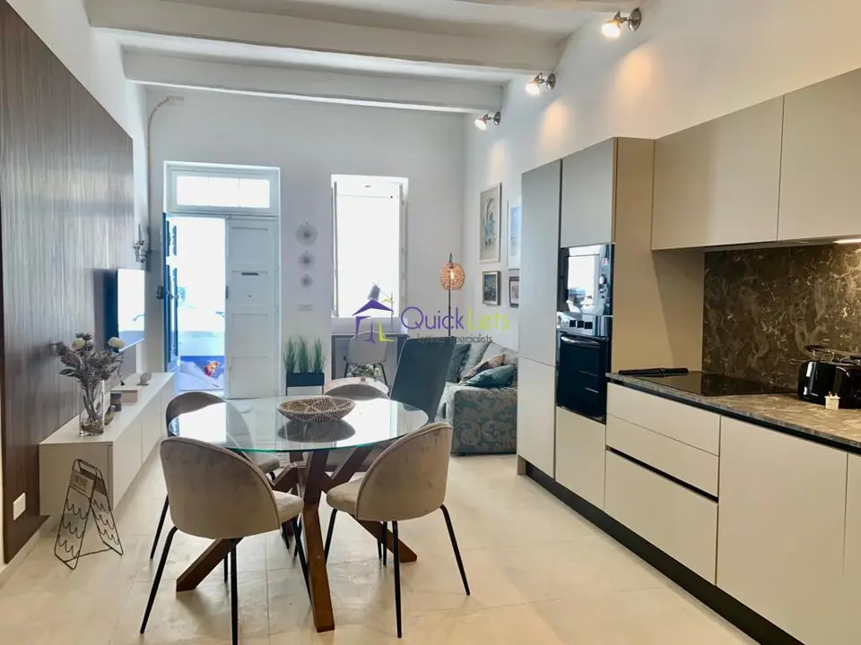1 bedroom Maisonette to rent in Sliema