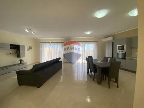 3 bedroom Apartment to rent in Gozo - Xaghra