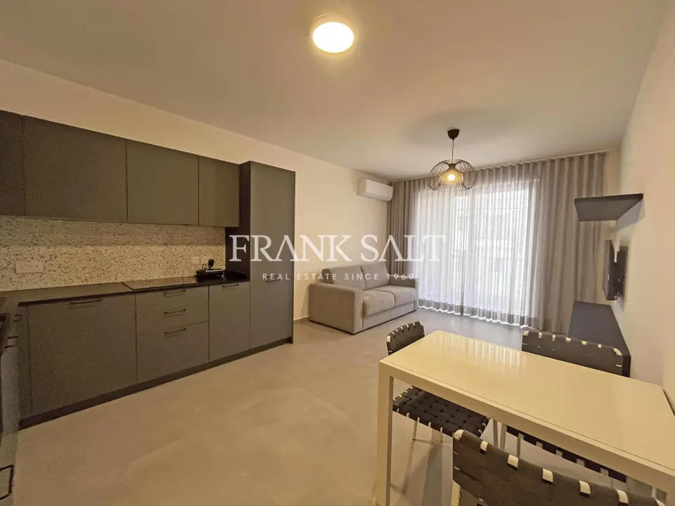 Swieqi, Furnished Apartment