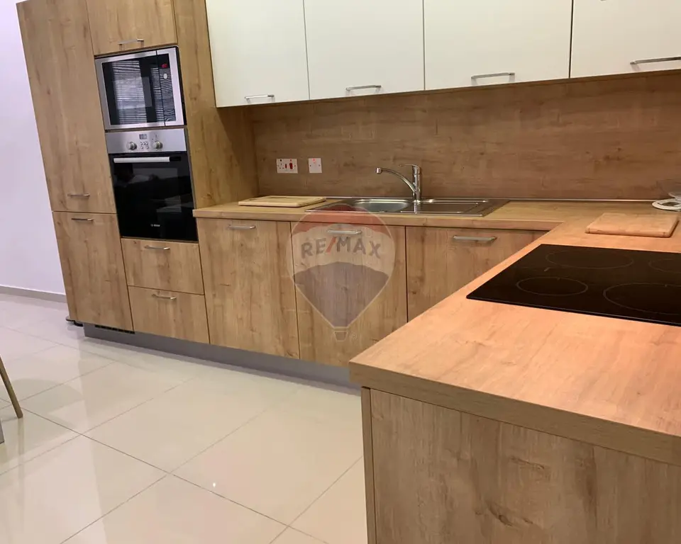 3 bedroom Maisonette to rent in Zebbug