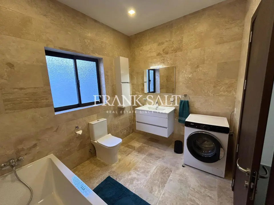 Mosta, Furnished Apartment