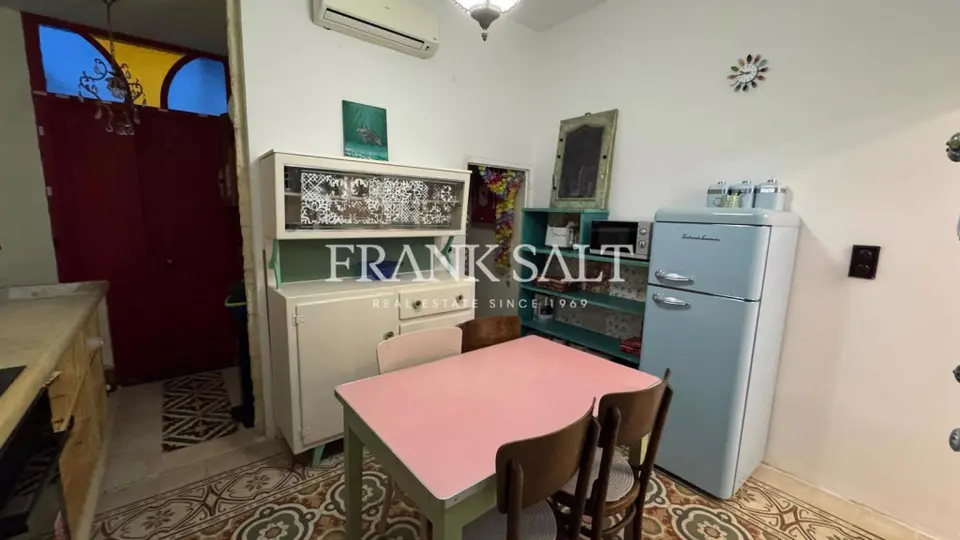 Sliema, Furnished Townhouse