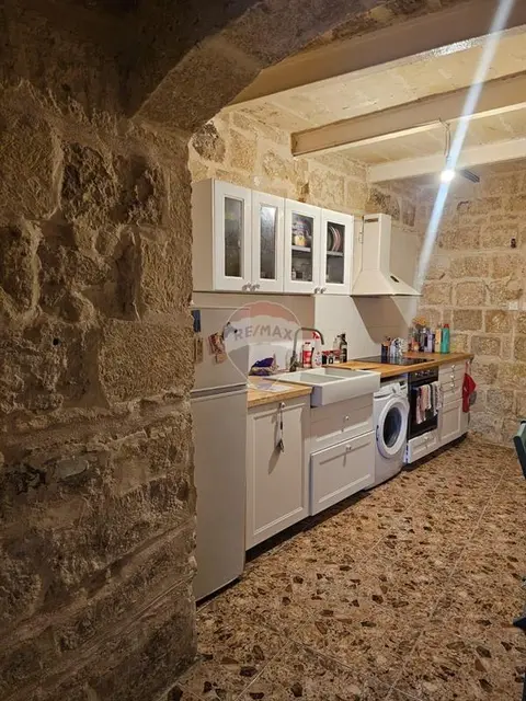 2 bedroom House of Character to rent in Gudja