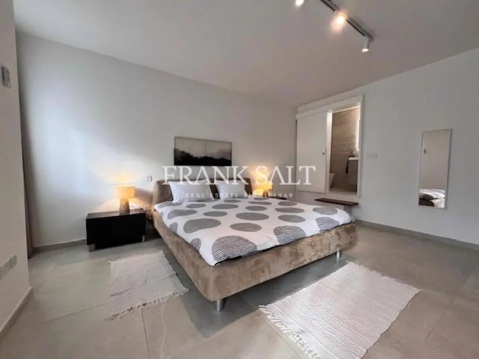 St Pauls Bay, Apartment