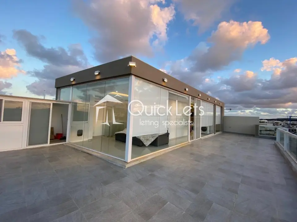 3 bedroom Penthouse to rent in Mosta