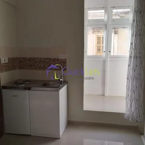 1 bedroom Studio Apartment to rent in Ta' Xbiex