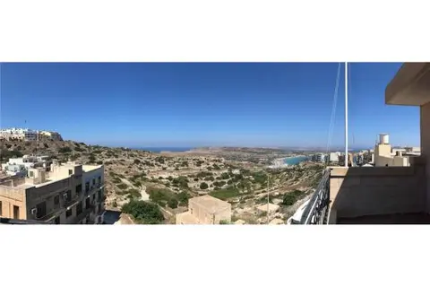 2 bedroom Penthouse to rent in Mellieha