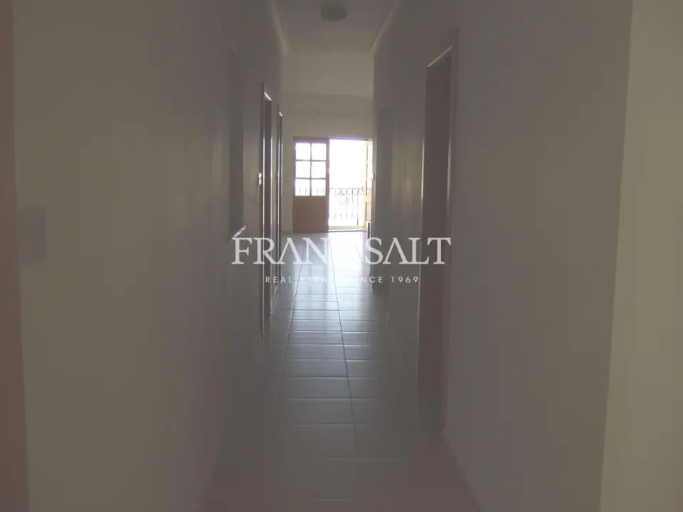 Sliema, Apartment