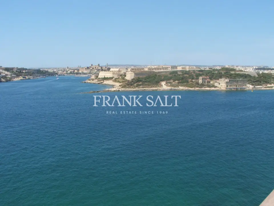 Tigne Point, Apartment