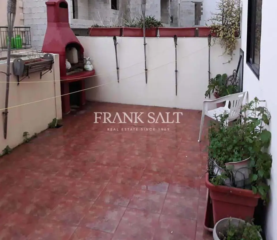 Msida, Apartment