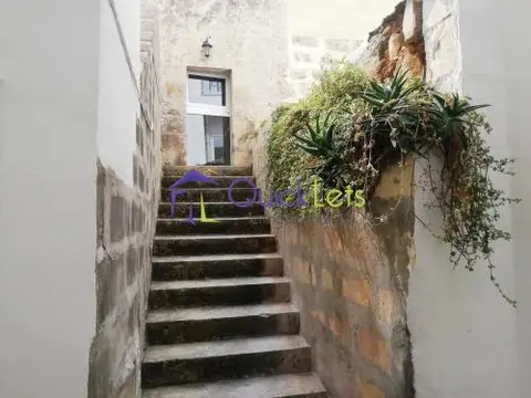 6 bedroom Maisonette to rent in Gharghur