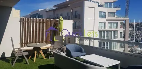 2 bedroom Penthouse to rent in Ta' Xbiex