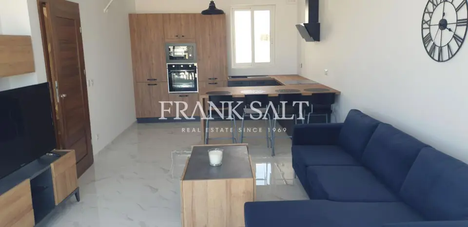 Birkirkara, Furnished Penthouse