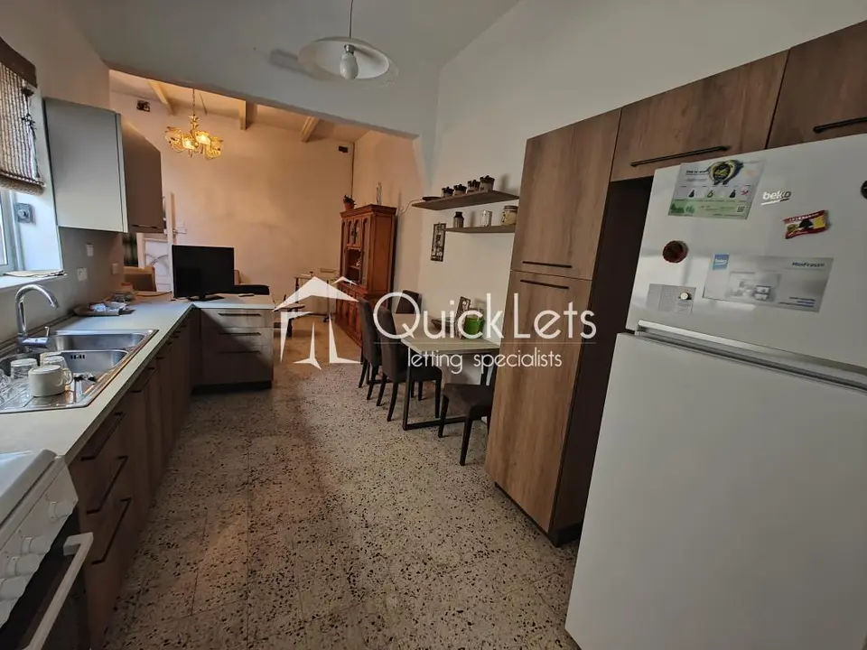 4 bedroom Townhouse to rent in Paola
