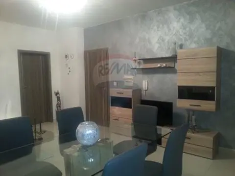 2 bedroom Penthouse to rent in Attard