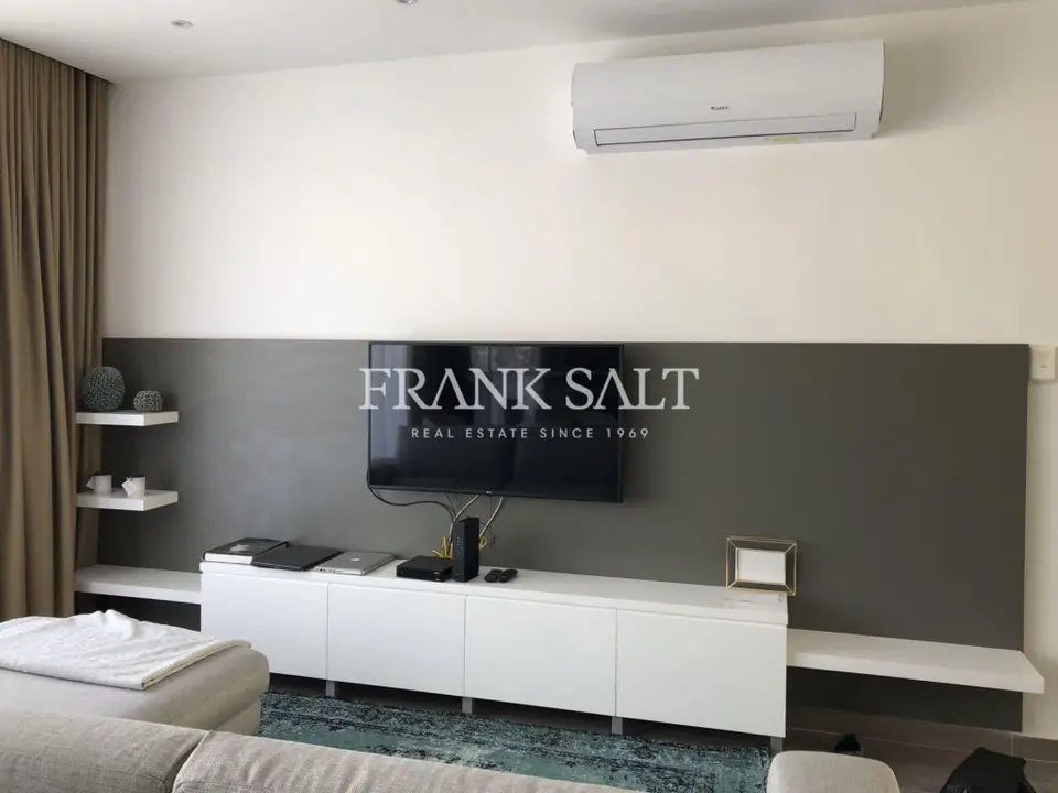 Swieqi, Furnished Penthouse