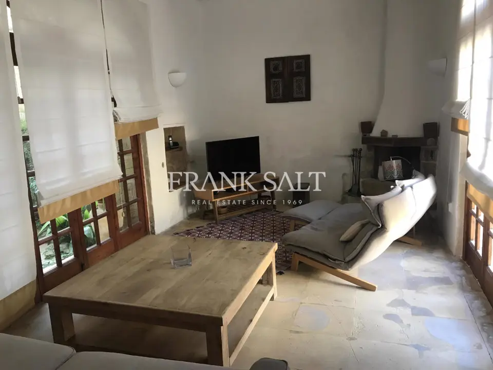 Attard, House of Character