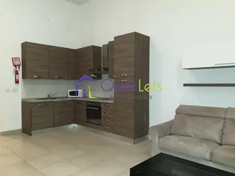 3 bedroom Maisonette to rent in Sliema