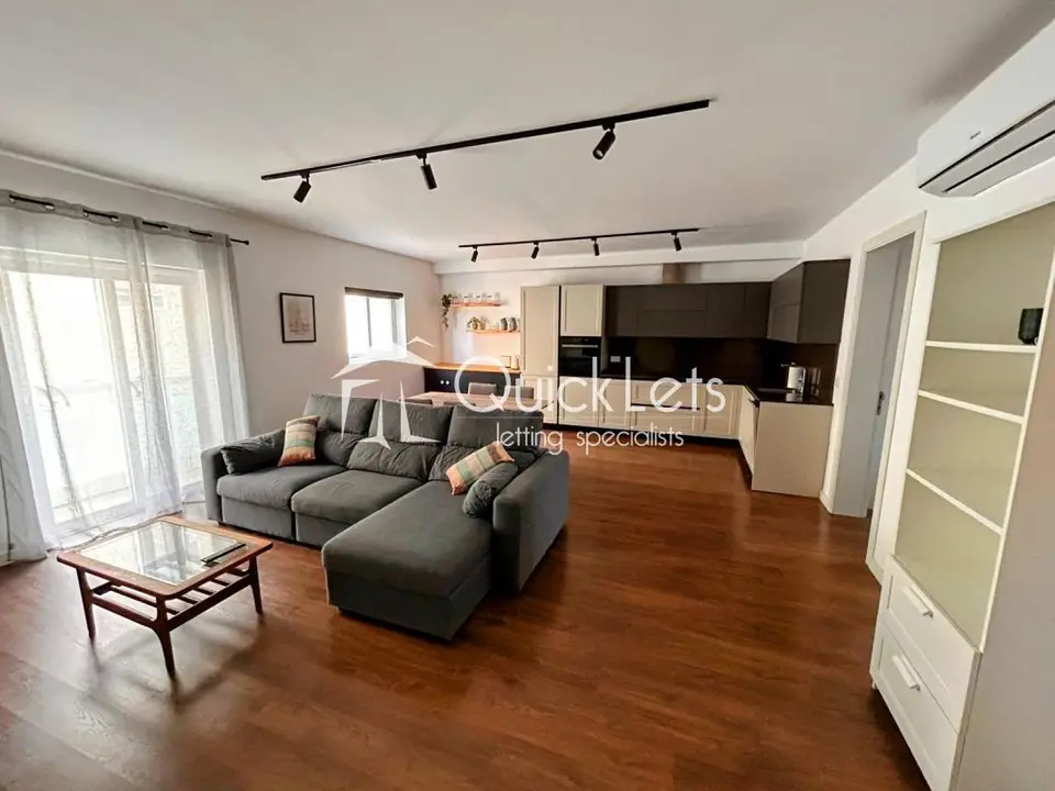 2 bedroom Apartment to rent in Ta' Xbiex