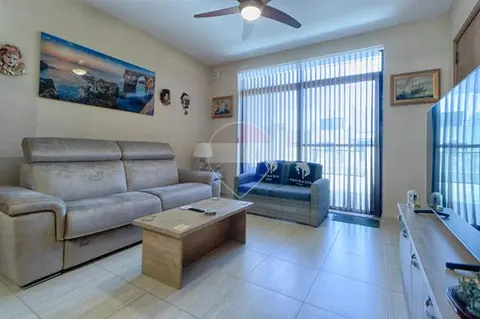 1 bedroom Penthouse for sale in Qawra