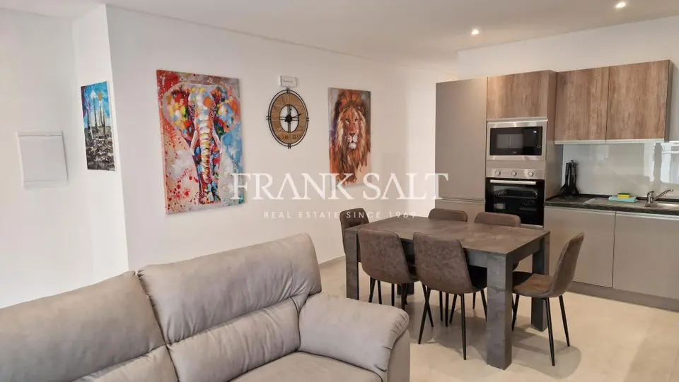Bahar ic-Caghaq, Furnished Maisonette