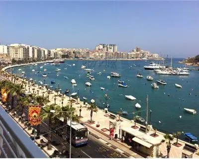 3 bedroom Apartment to rent in Gzira