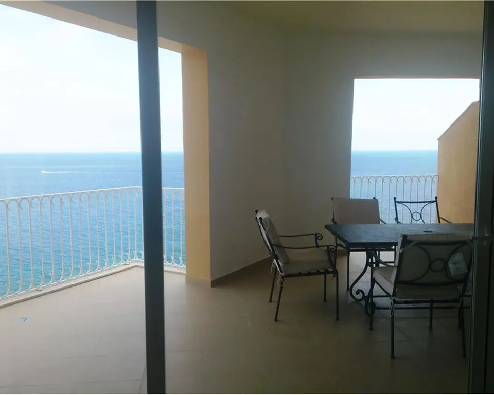 3 bedroom Apartment to rent in Sliema