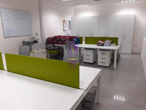 Office to rent in Mosta