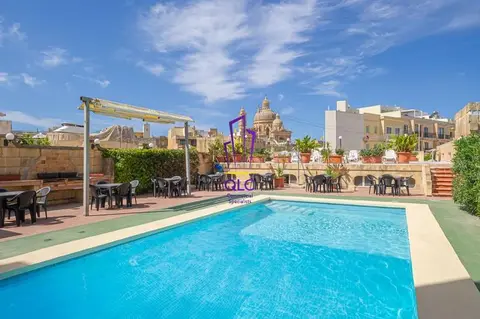 Commercial to rent in Gozo - Xewkija
