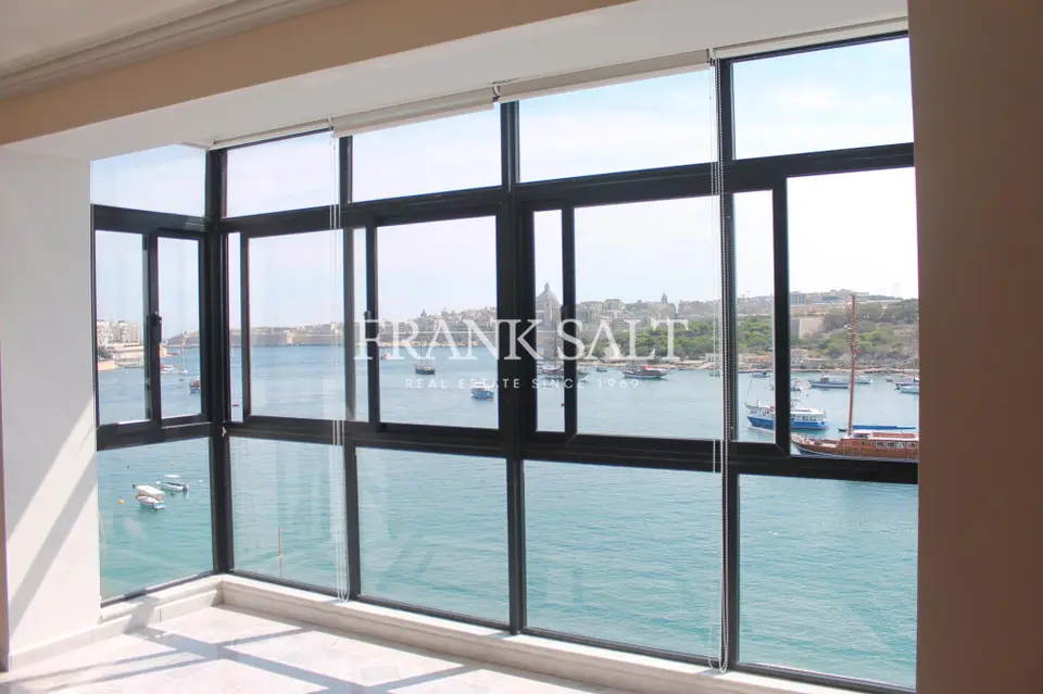 Sliema, Apartment