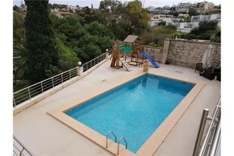 3 bedroom Villa Detached to rent in Mellieha