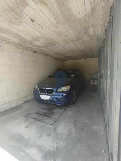 Garages / Garage Space for sale in Luqa