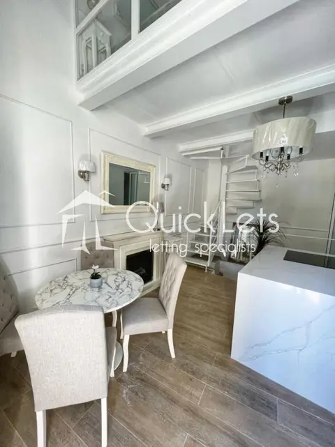 2 bedroom Townhouse to rent in Rabat