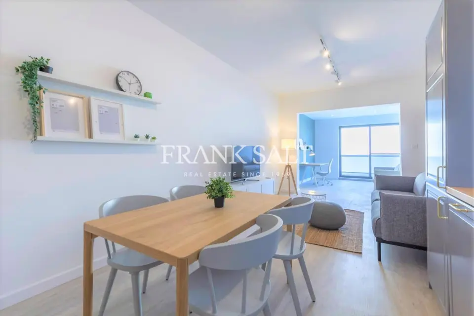 Gzira, Apartment