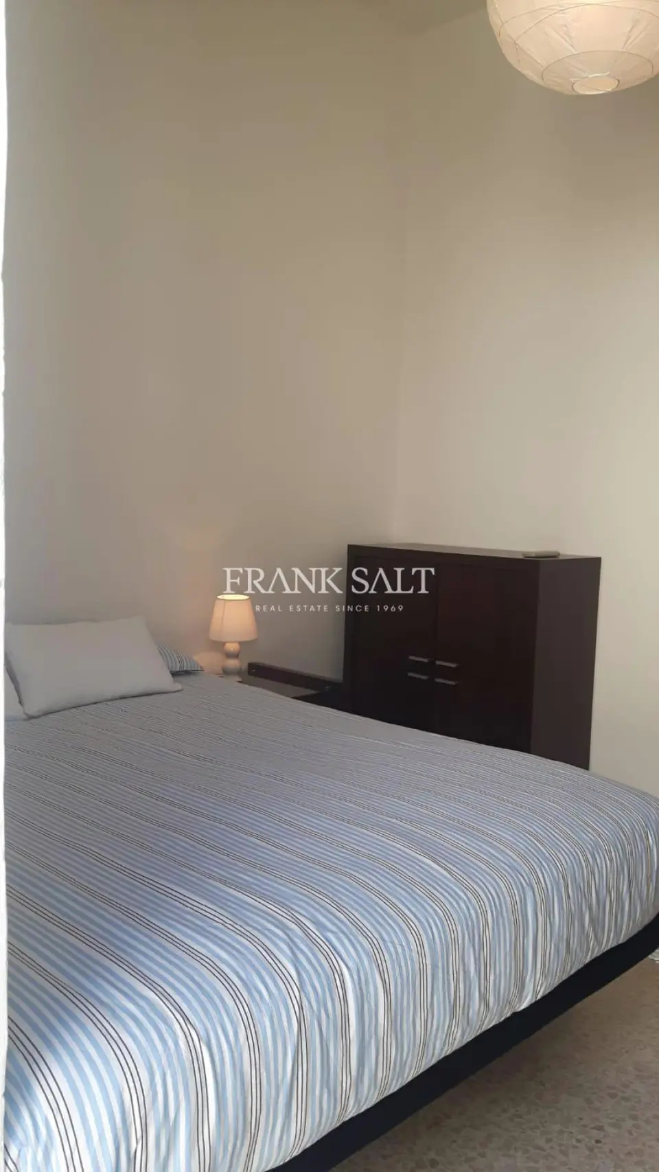 St Julians, Apartment
