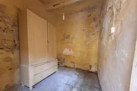 3 Bedroom House of Character For Sale in Zejtun