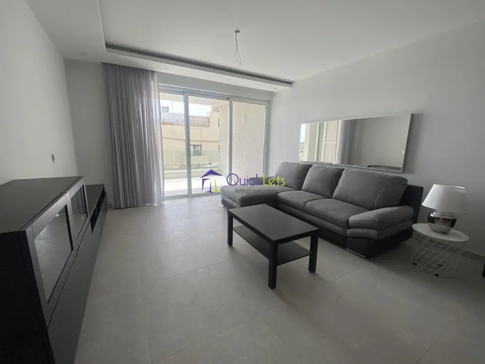 2 bedroom Apartment to rent in Naxxar
