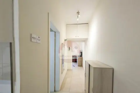 1 Bedroom Apartment For Sale in Bugibba