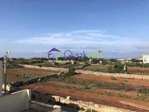 4 bedroom Terraced House to rent in Gozo - Xaghra