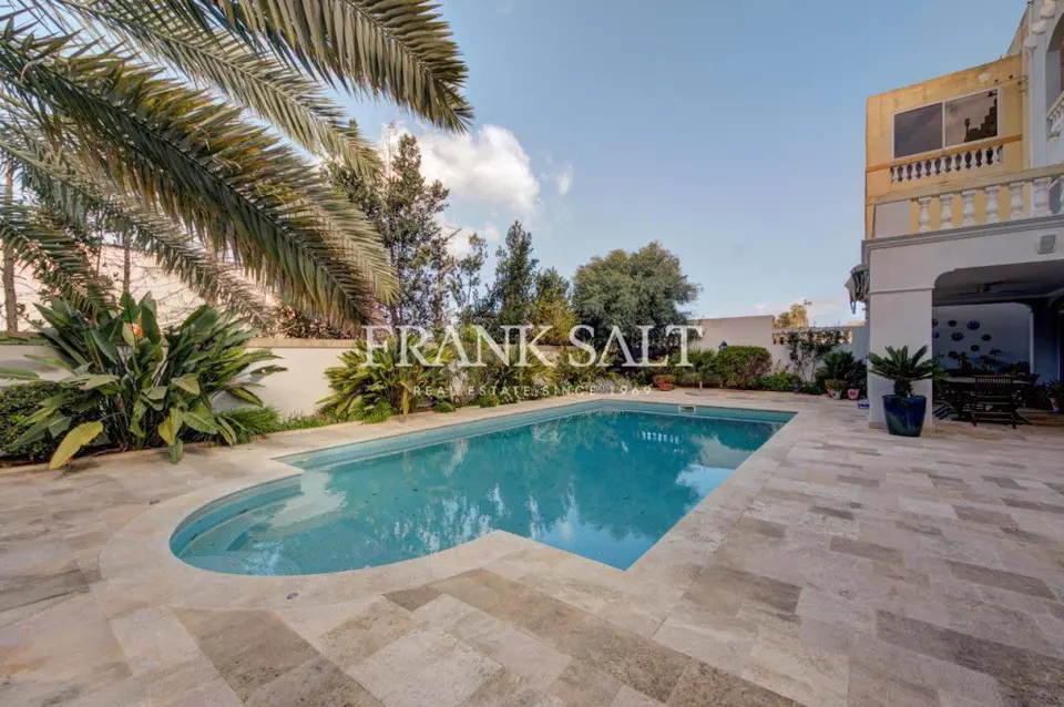 Madliena, Furnished Semi-detached Villa