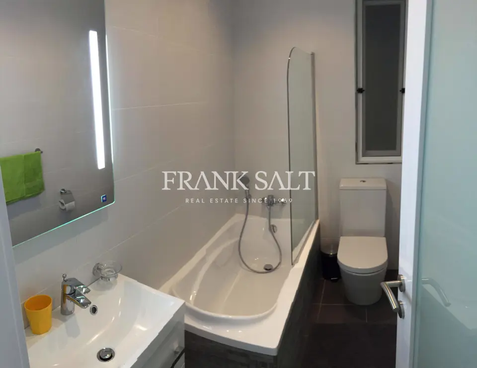 Swieqi, Furnished Maisonette