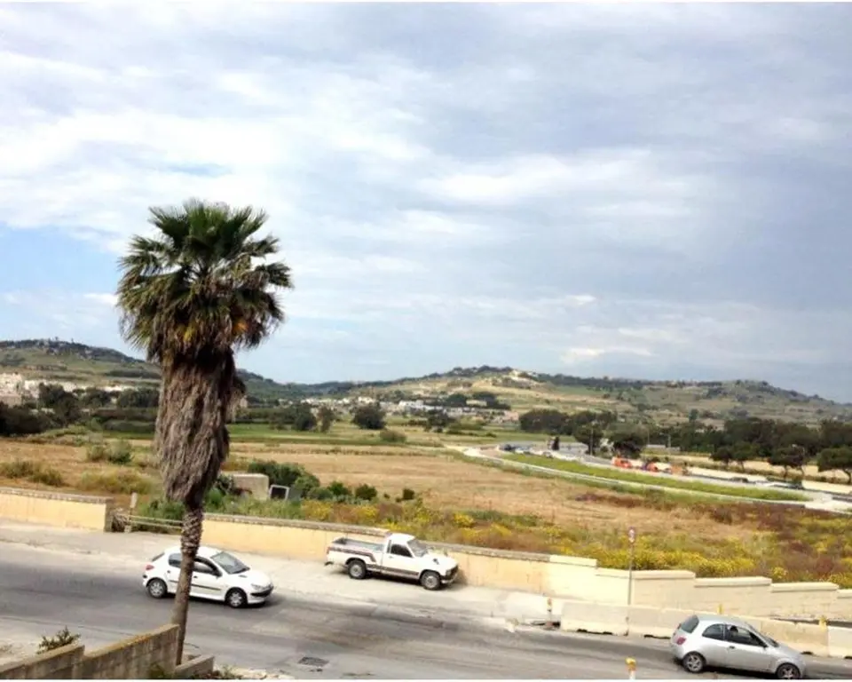 3 bedroom Apartment to rent in Salina