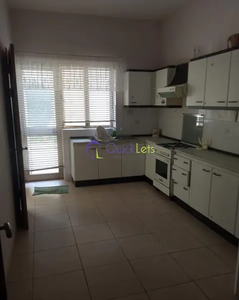 3 bedroom Terraced House to rent in Bugibba