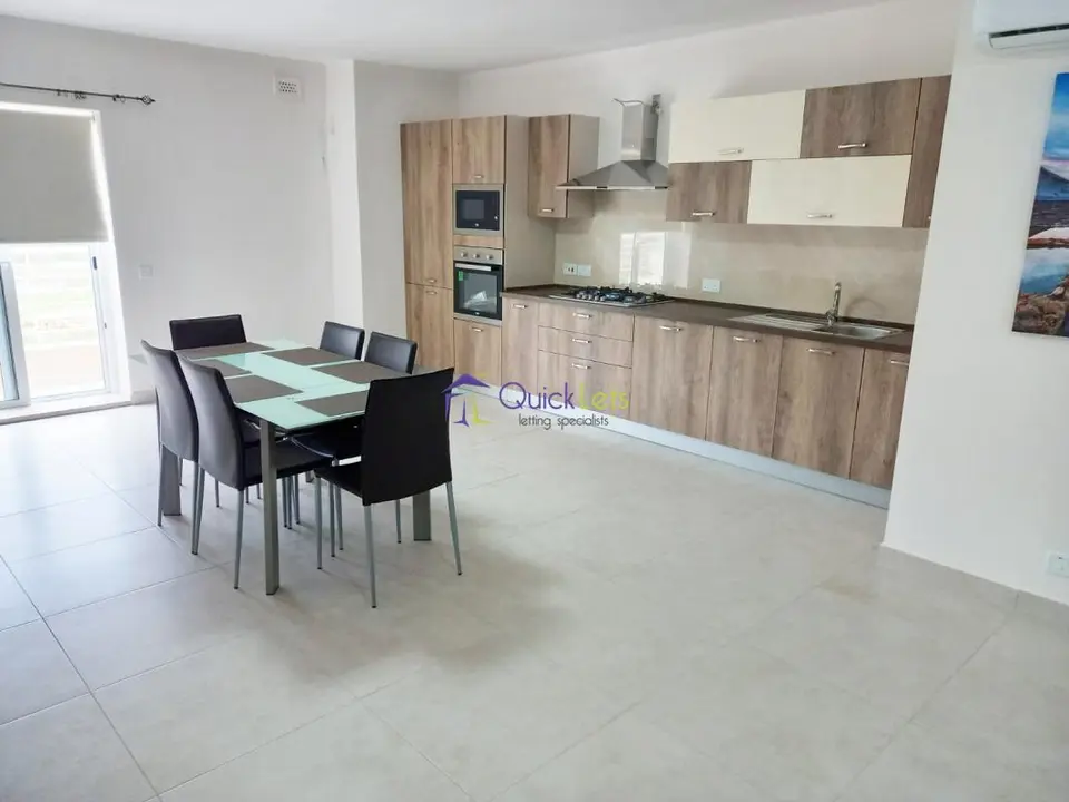 3 bedroom Apartment to rent in Iklin