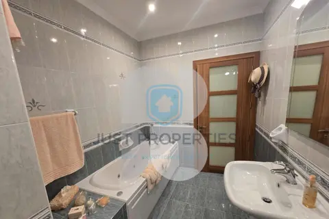 3 Bedroom Maisonette For Sale in Msida